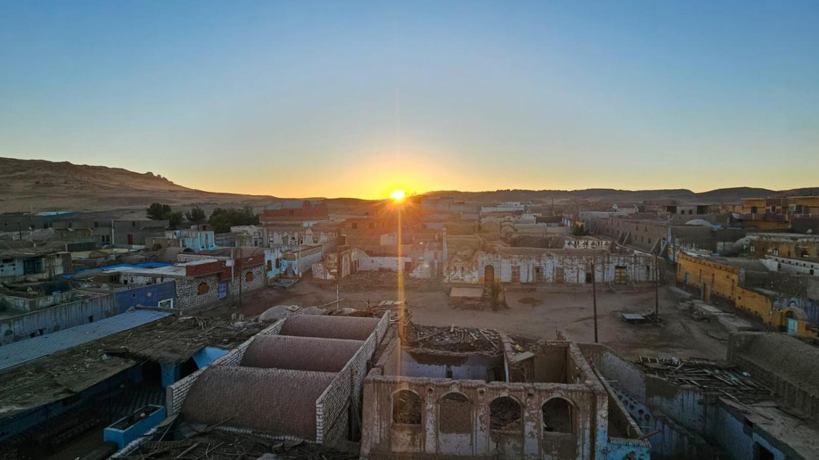 Nuba Heart Hotel Aswan Bagian luar foto